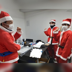 クリスマス　Xmas　サンタクロース　さんたさん　マリンライセンスロイヤル東京　船舶免許　船舶免許東京