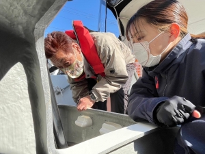 船舶免許東京　マリンライセンスロイヤル東京　ボート免許　女性講師