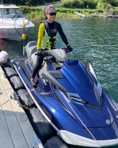 ジェットスキー免許　水上オートバイ　ライフセービング　特殊小型船舶免許　人命救助