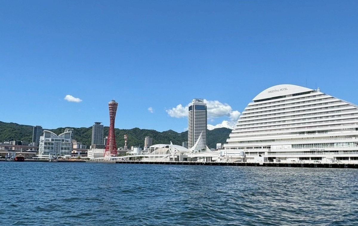大阪で操船セミナー｜神戸港ランチクルーズセミナー｜神戸港で記念撮影・遊覧
