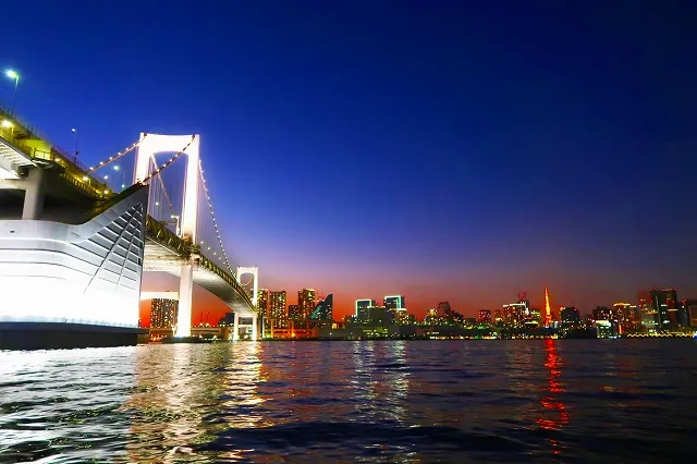 マリンライセンスロイヤル東京 東京サンセットクルージング操船セミナー マリンライセンスロイヤル