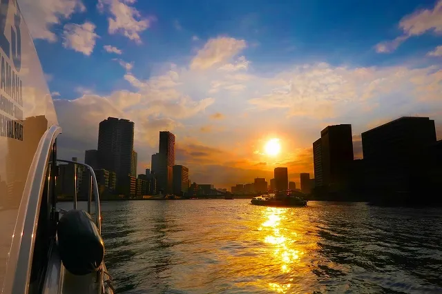 マリンライセンスロイヤル東京 東京サンセットクルージング操船セミナー マリンライセンスロイヤル