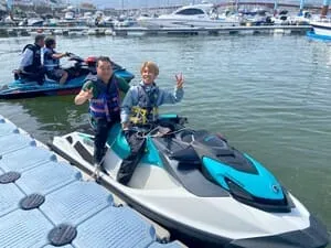 ジェット免許大阪　特殊免許大阪　マリンライセンスロイヤル大阪　ジェットスキー