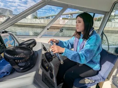 マリンライセンスロイヤル 神戸教室 教習風景②