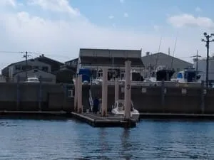 神戸ハーバーマリーナの外観