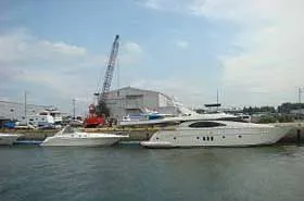 岡山の小型船舶教習所　岡山ドック