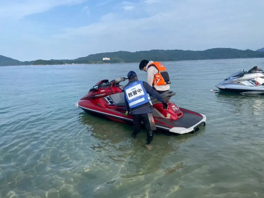 ジェットスキー