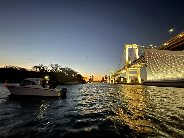 東京サンセット操船セミナー｜マリンライセンスロイヤル東京